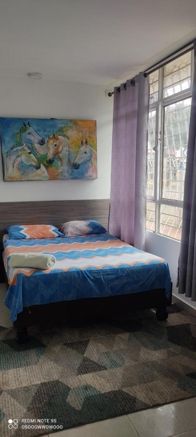 Home To Go Hostal Apartamentos Cali Exterior photo
